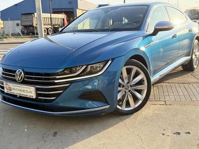 Usado VW Arteon Elegance 150 CV (110 kW) 2021 Azul Berlina