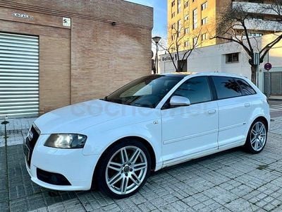 Usado Audi A3 Ambiente 170 CV (125 kW) 2008 Blanco Utilitario