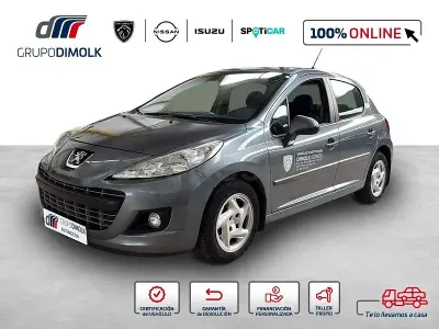 Usado Peugeot 207 Active 70 CV (51 kW) 2012 Gris / plata Berlina