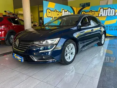 Usado Renault Talisman LIMITED 120 CV (88 kW) 2020 Azul Berlina