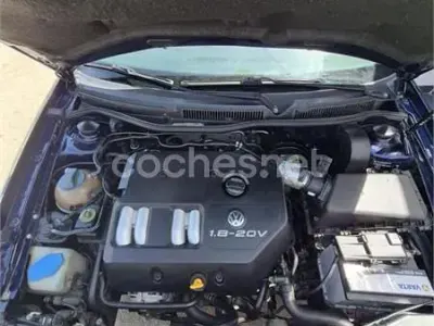 Usado VW Golf III Highline 125 CV (91 kW) 1999 Azul Berlina