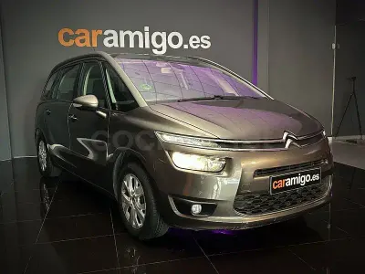 Usado Citroën Grand C4 Picasso Feel 120 CV (88 kW) 2016 Gris / plata Monovolumen