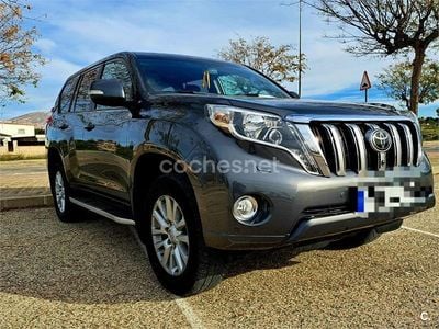 Usado Toyota Land Cruiser Limited 177 CV (130 kW) 2015 Gris / plata SUV