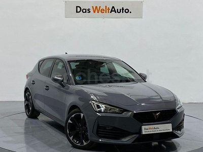 Usado Cupra Leon 150 CV (110 kW) 2024 Gris / plata Berlina