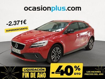 Rojo Usado 2018 Volvo V40 CC Momentum Familiar | 12.780 € (Precio justo)