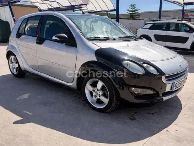 Usado Smart ForFour Passion 68 CV (50 kW) 2006 Gris / plata Utilitario