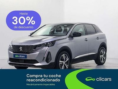 Usado Peugeot 3008 Allure 131 CV (96 kW) 2022 Plateado SUV