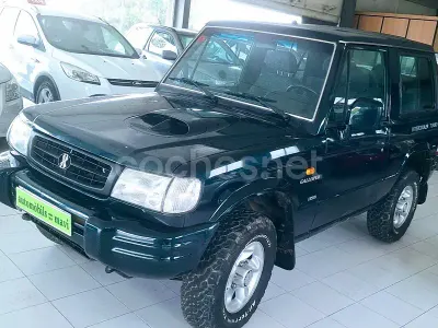 Usado Galloper Exceed 105 CV (77 kW) 1999 Verde SUV