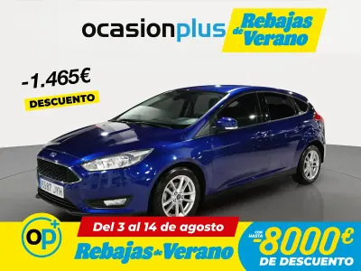 Usado Ford Focus Trend+ 125 CV (91 kW) 2017 Azul Berlina
