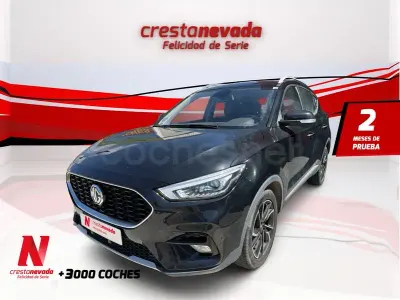 Begagnad MG ZS Luxury 106 HK (77 kW) 2022 Svart SUV