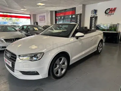Usado Audi A3 Cabriolet Ambition 150 CV (110 kW) 2014 Blanco Descapotable