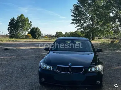 Usado BMW 320 Efficient Dynamics 163 CV (119 kW) 2007 Negro Berlina
