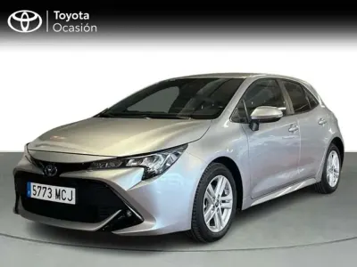 Usado Toyota Corolla Business Edition 122 CV (89 kW) 2022 Gris Utilitario