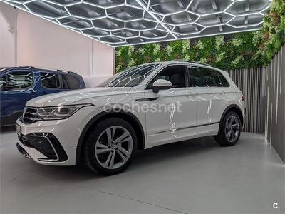 Usado VW Tiguan R-line 150 CV (110 kW) 2022 Blanco SUV