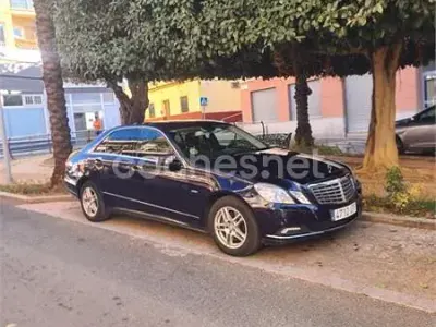 Usado Mercedes E250 Elegance 204 CV (150 kW) 2010 Negro Berlina
