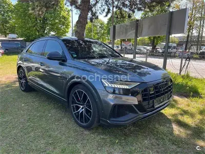 Usado Audi Q8 S-Line 381 CV (280 kW) 2021 Gris / plata SUV