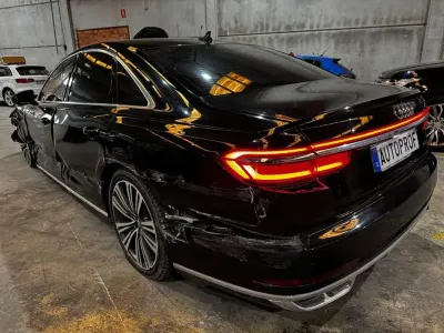Usado Audi A8 286 CV (210 kW) 2019 Negro Berlina