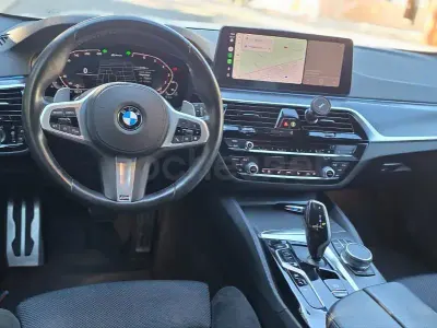 Usado BMW 530e 292 CV (214 kW) 2021 Blanco Familiar