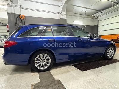Usado Mercedes C200 170 CV (125 kW) 2018 Azul Familiar