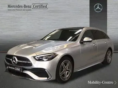 Usado Mercedes C300e 312 CV (229 kW) 2024 Plateado Familiar