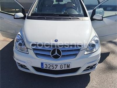 Usado Mercedes B180 Edition 109 CV (80 kW) 2010 Blanco Monovolumen