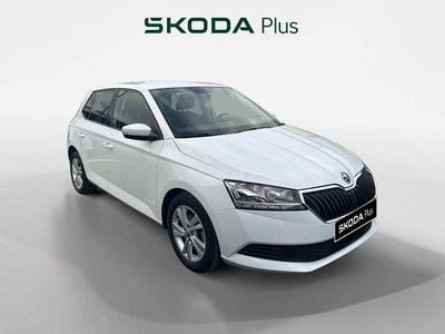 Usado Skoda Fabia Ambition 95 CV (69 kW) 2021 Blanco Berlina