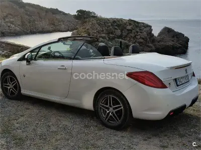 Usado Peugeot 308 CC Sport 156 CV (114 kW) 2012 Blanco Descapotable