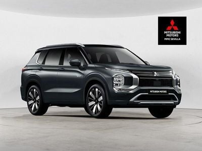 Gris Nuevo 2025 Mitsubishi Outlander P-HEV | 57.250 €