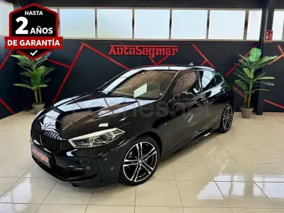 Usado BMW 118 Comfort Edition 150 CV (110 kW) 2022 Negro Berlina