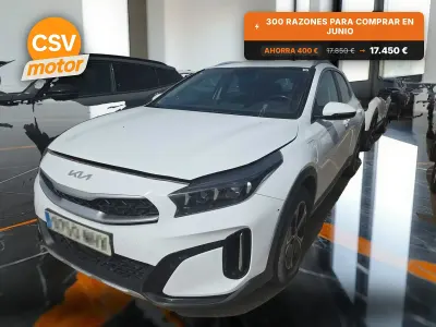Usado Kia XCeed 141 CV (103 kW) 2023 Blanco SUV