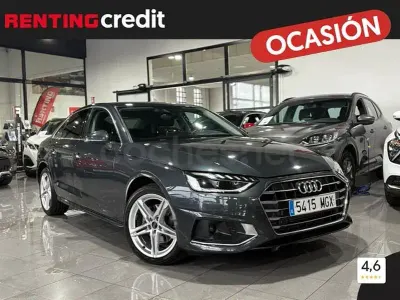 Usado Audi A4 Advanced Plus 150 CV (110 kW) 2023 Gris / plata Berlina