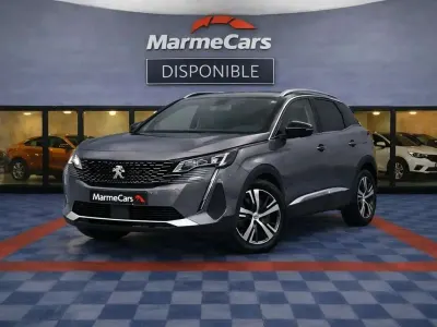 Usado Peugeot 3008 GT 129 CV (94 kW) 2023 Gris SUV
