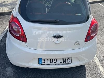 Usado Ford Ka Titanium 69 CV (50 kW) 2016 Blanco Berlina