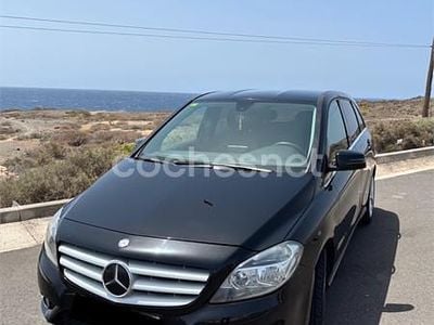 Mercedes B180