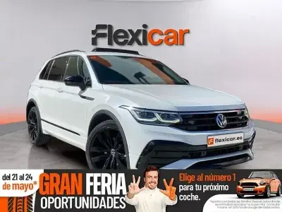 Usado VW Tiguan R-line 150 CV (110 kW) 2021 Blanco SUV