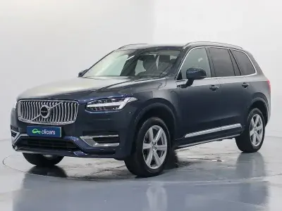 Usado Volvo XC90 Core 455 CV (334 kW) 2022 Azul SUV