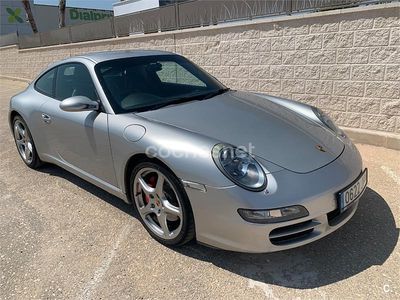 Gris / plata Usado 2006 Porsche 911 Carrera S Coupe | 39.750 €
