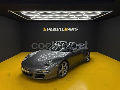 Gris / plata Usado 2006 Porsche 911 Carrera 4 Cabriolet Descapotable | 53.990 €