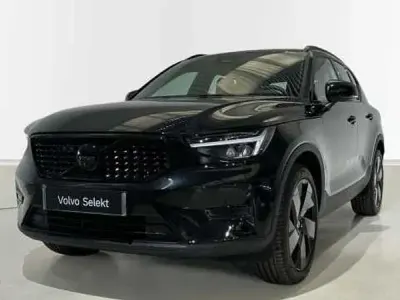 Nuevo Volvo XC40 Ultra 163 CV (119 kW) 2026 Negro SUV