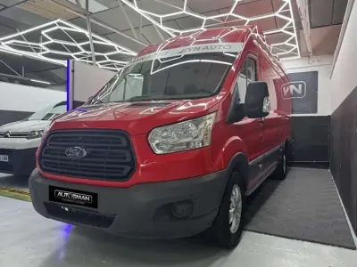 Usado Ford Transit Ambiente 170 CV (125 kW) 2018 Rojo Van