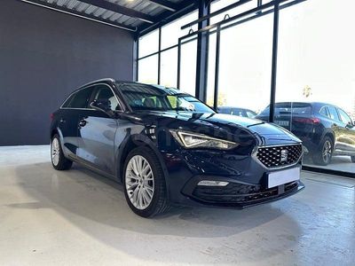 Usado Seat Leon Reference 110 CV (80 kW) 2021 Azul Familiar