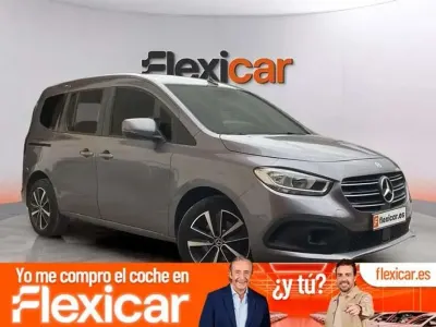 Usado Mercedes 180 116 CV (85 kW) 2023 Gris Berlina