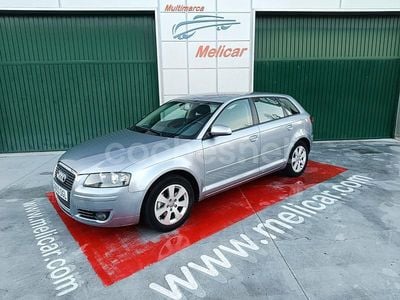 Azul Usado 2005 Audi A3 Ambition Berlina | 9990 €