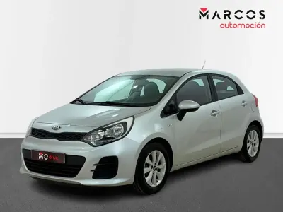 Usado Kia Rio 84 CV (61 kW) 2017