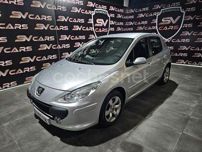Usado Peugeot 307 110 CV (80 kW) 2007 Gris / plata Berlina