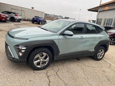 Usado Hyundai Kona 120 HP (88 kW) 2024 Verde SUV