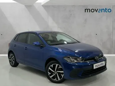 Usado VW Polo 95 CV (69 kW) 2025 Azul Utilitario
