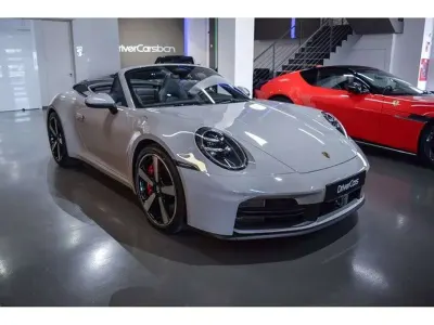 Nuevo Porsche 911 Carrera 4S Cabriolet 480 CV (353 kW) 2026 Gris Descapotable