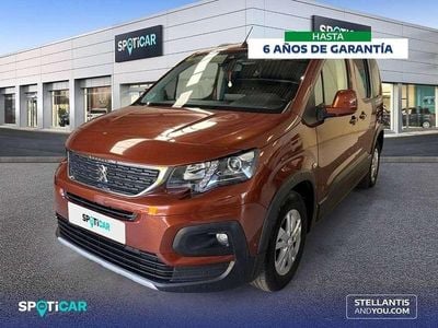 Usado Peugeot Rifter Allure 131 CV (96 kW) 2020 Naranja Monovolumen