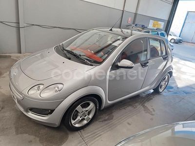 Gris / plata Usado 2006 Smart ForFour Passion Utilitario | 6199 €